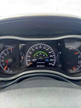 Jeep Grand cherokee Overland 4WD - 12932 € / 25292.79 лв. - 24368098 5