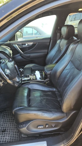 Infiniti Fx 37 3.7 LPG - 9000 € / 17602.47 лв. - 80545127 9