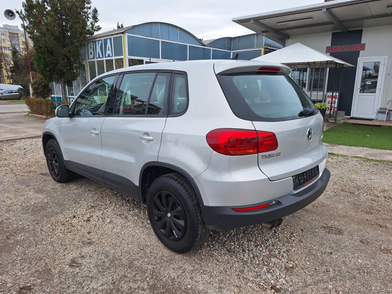 VW Tiguan 2.0 TDI, снимка 5 - Автомобили и джипове - 48257634