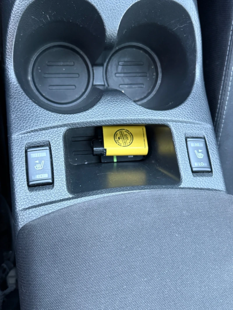 Nissan Qashqai 1.2T, снимка 12 - Автомобили и джипове - 51708823