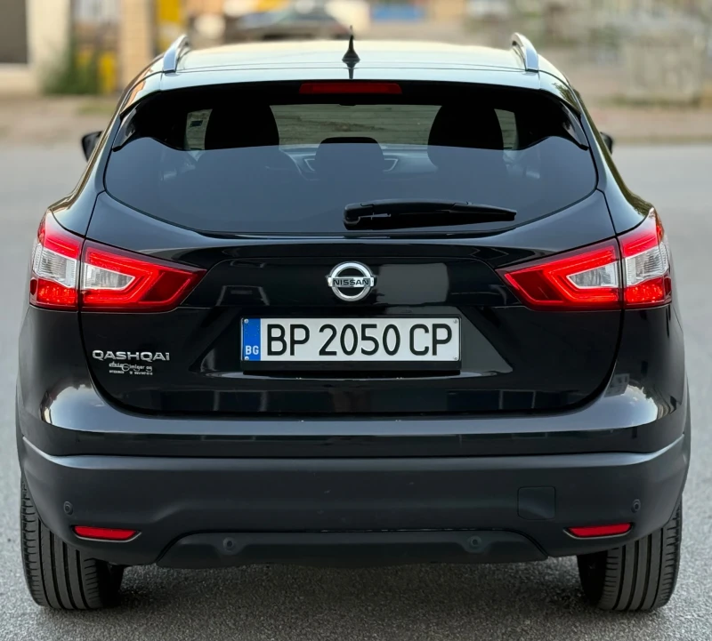 Nissan Qashqai 1.2T, снимка 4 - Автомобили и джипове - 51708823