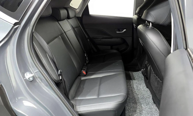 Hyundai Kona Gasoline 1.6 Turbo 2WD Modern, снимка 12 - Автомобили и джипове - 52113140