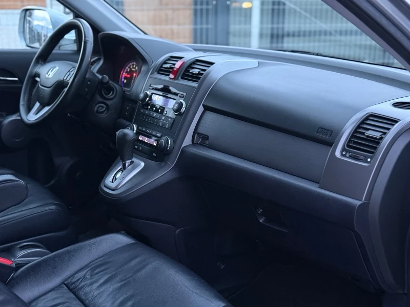 Honda Cr-v 2.0i-VTEC* АВТОМАТИК* 4Х4* EXECUTIVE* PANORAMA* ПО, снимка 9 - Автомобили и джипове - 52473571
