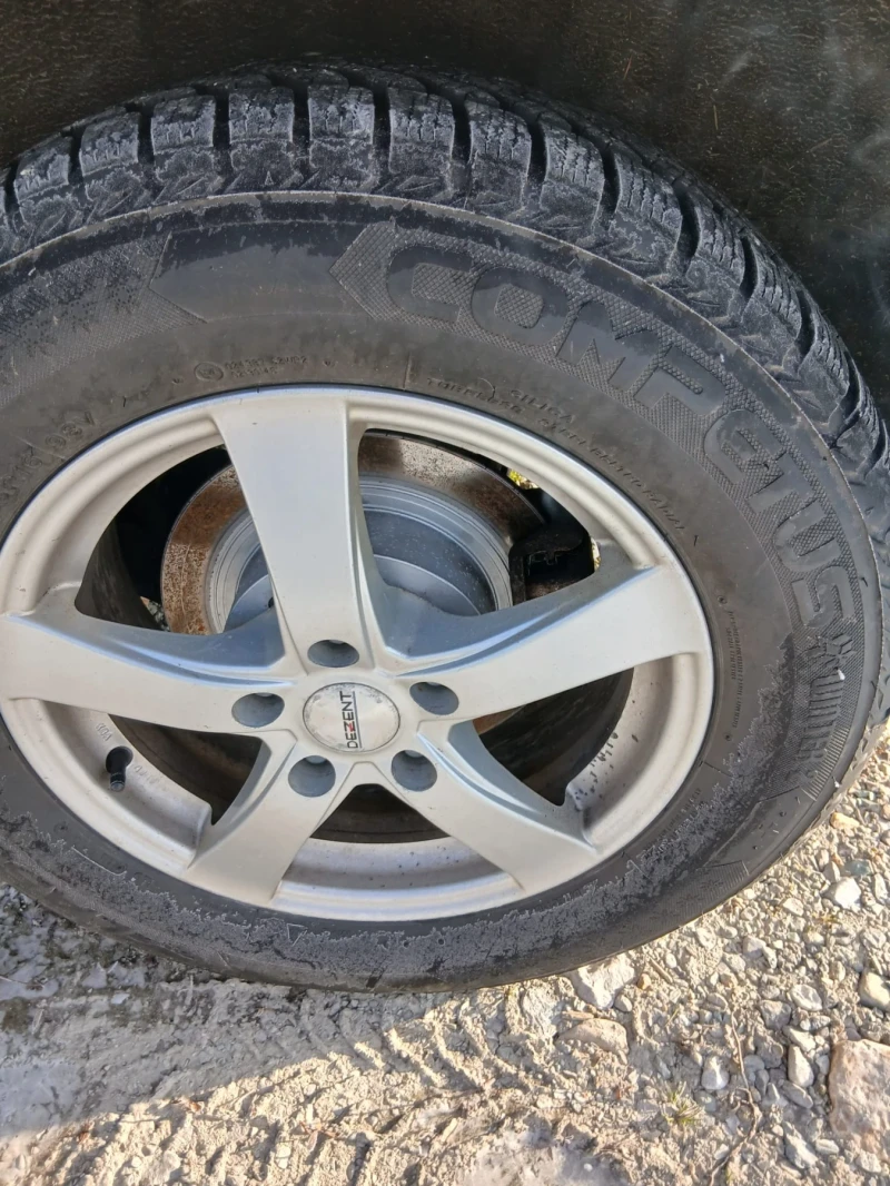 Nissan Qashqai 1.6DCI 4x4, снимка 16 - Автомобили и джипове - 52801045