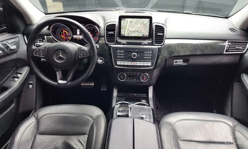 Mercedes-Benz GLE 350, снимка 7 - Автомобили и джипове - 52803537