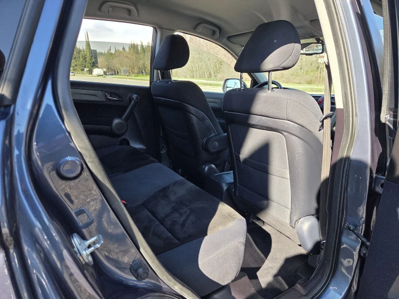 Honda Cr-v 2, 2 i-dtec 150hp, снимка 12 - Автомобили и джипове - 53595107
