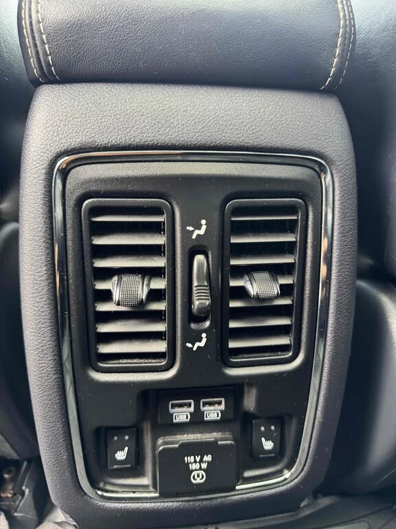 Jeep Grand cherokee Overland 4WD, снимка 14 - Автомобили и джипове - 53122476