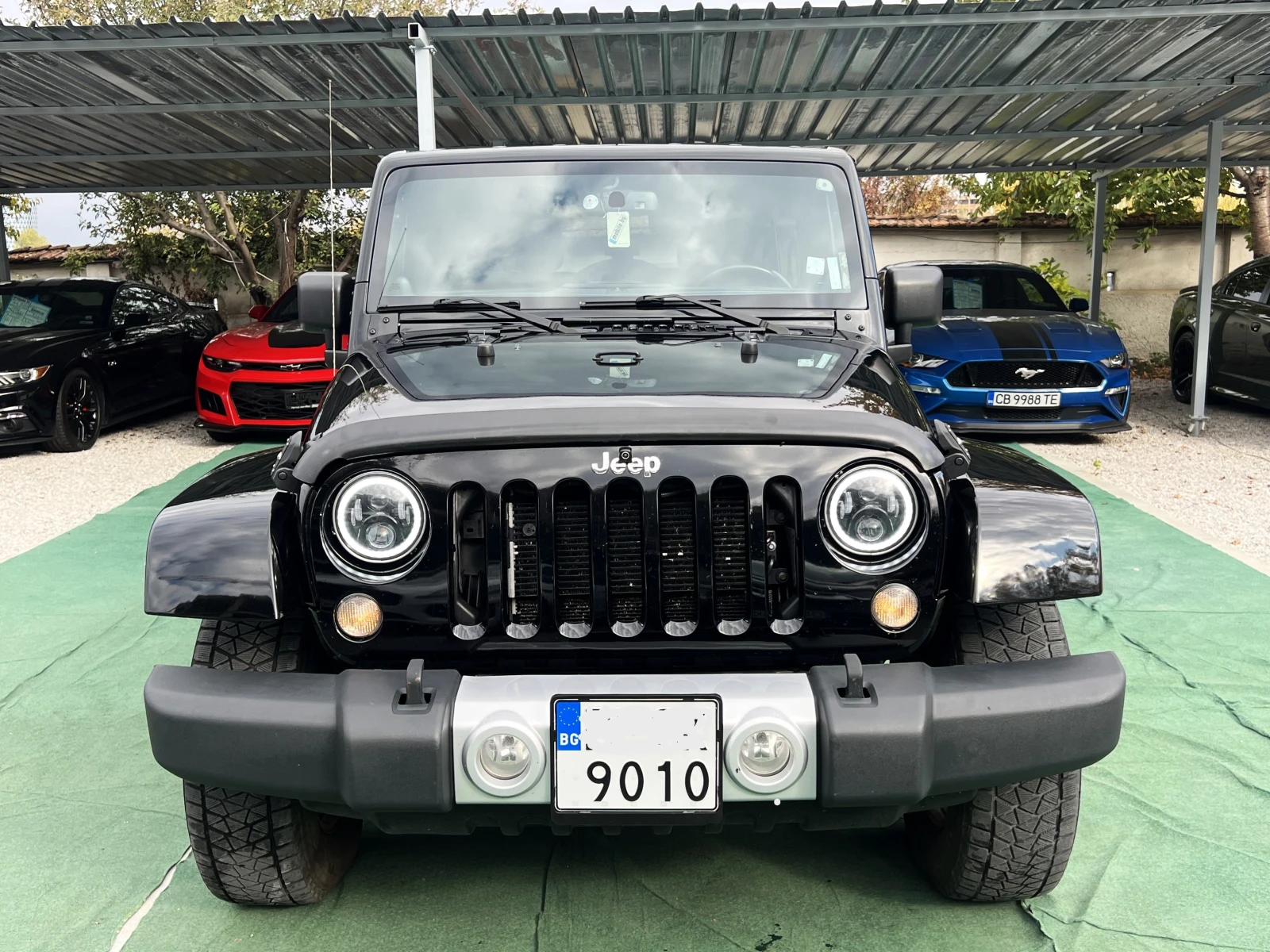 Jeep Wrangler UNLIMITED SAHARA 3.6 LPG - изображение 2