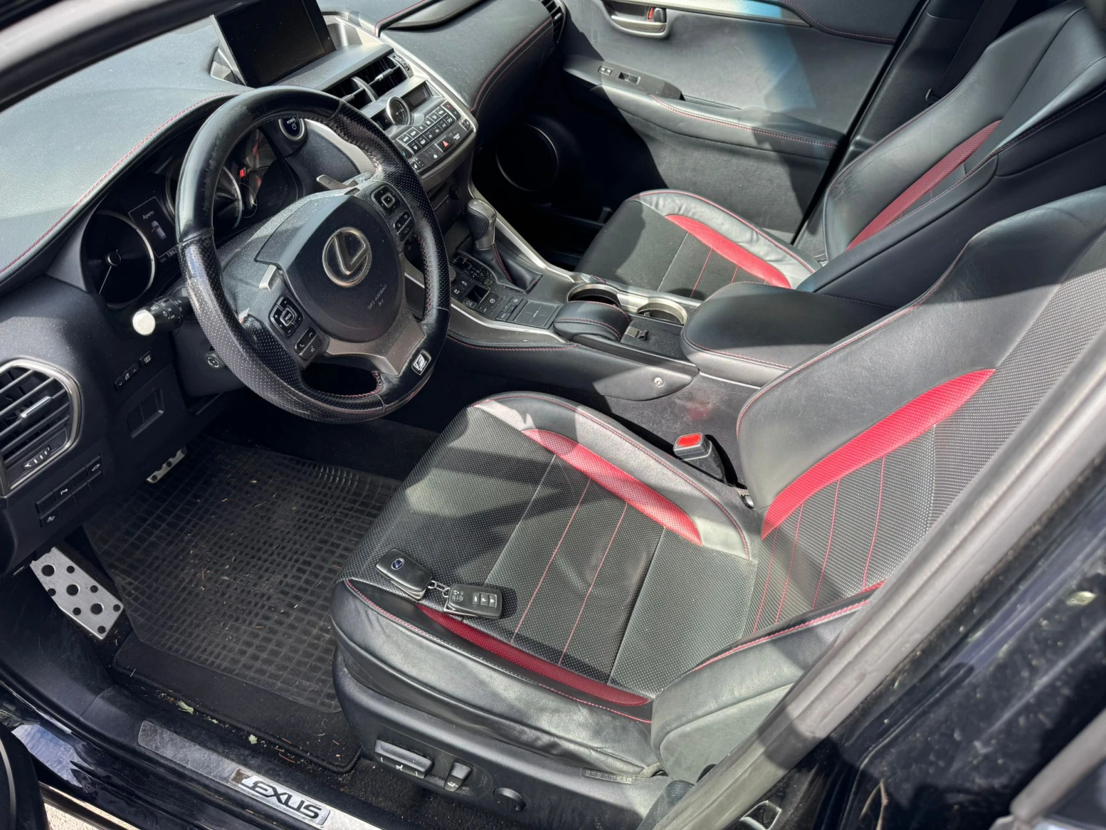 Lexus NX 300h 2.5i F-SPORT  - изображение 5