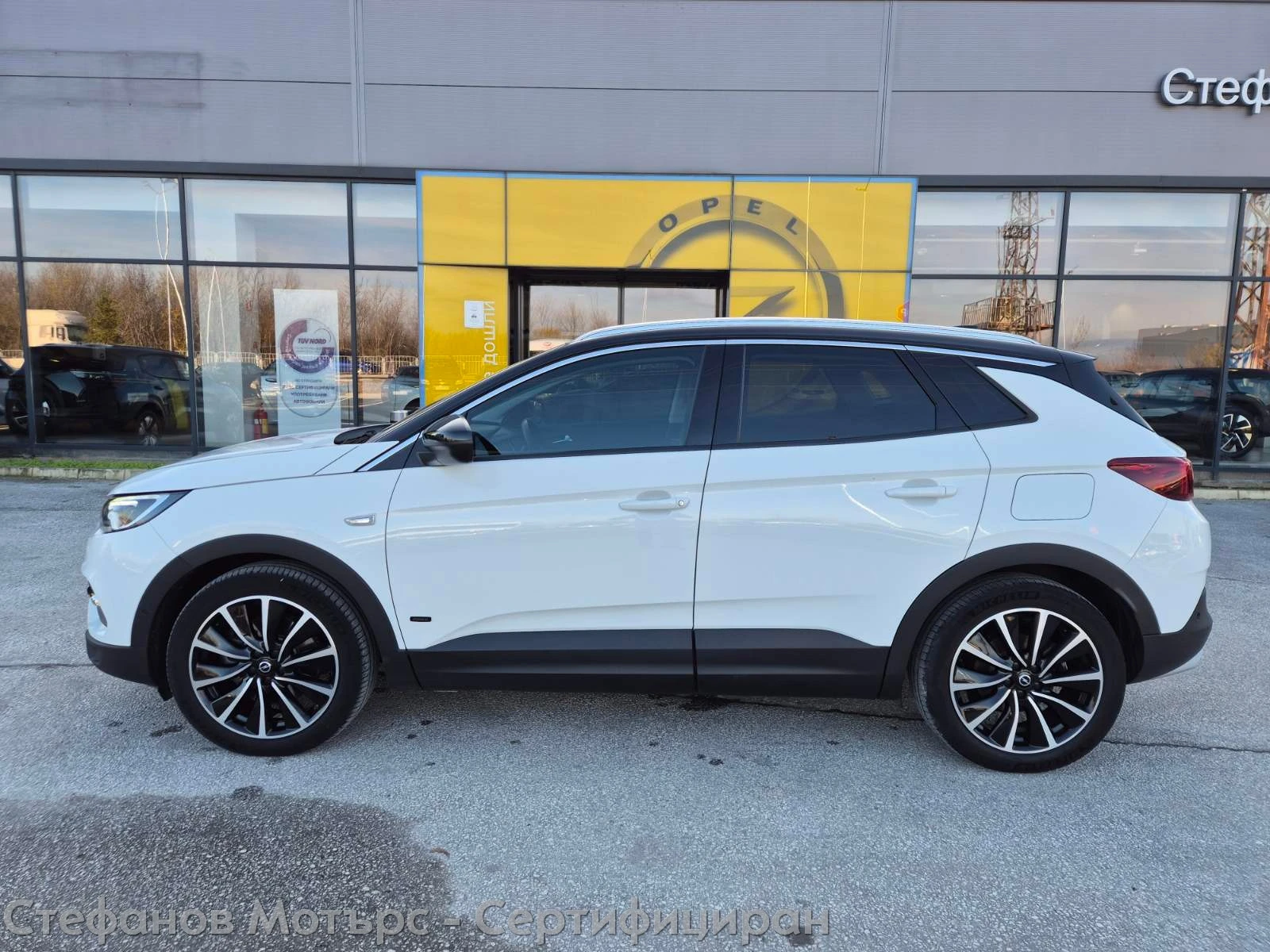 Opel Grandland X Ultimate Plug-in-Hybrid 1.6 (225hp) AT8 - изображение 4
