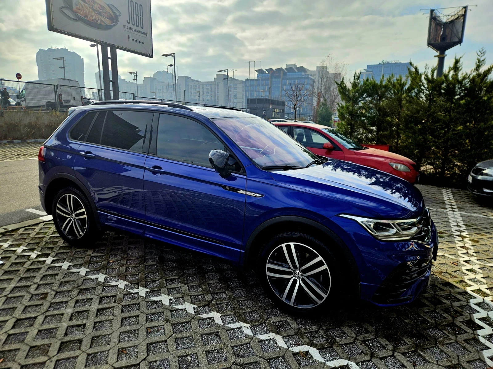 VW Tiguan R-Line 2, 0 TDI SCR 4MOTION Гаранционен  - изображение 4
