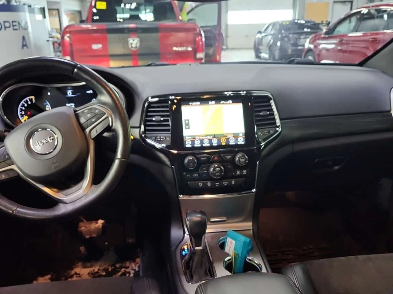 Jeep Grand cherokee V6 * ALTITUDE * CARFAX * Без инциденти * , снимка 5 - Автомобили и джипове - 53894238