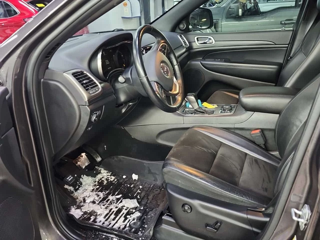 Jeep Grand cherokee V6 * ALTITUDE * CARFAX * Без инциденти * , снимка 8 - Автомобили и джипове - 53894238