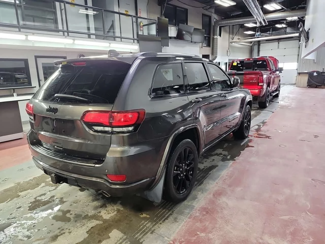 Jeep Grand cherokee V6 * ALTITUDE * CARFAX * Без инциденти * , снимка 3 - Автомобили и джипове - 53894238