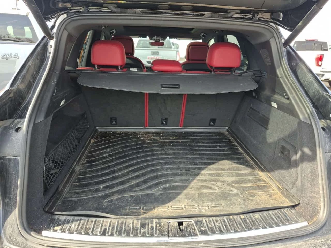 Porsche Cayenne AWD /CARFAX/Подгрев/Обдух/Панорама, снимка 13 - Автомобили и джипове - 53978646