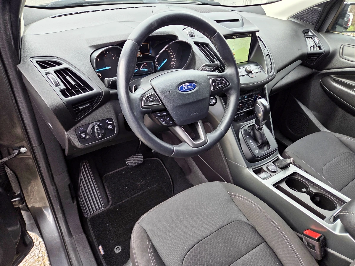 Ford Kuga 2.0D 4x4 150hp AUTOMATIC/KEYLESS/NAVI, снимка 7 - Автомобили и джипове - 54169867