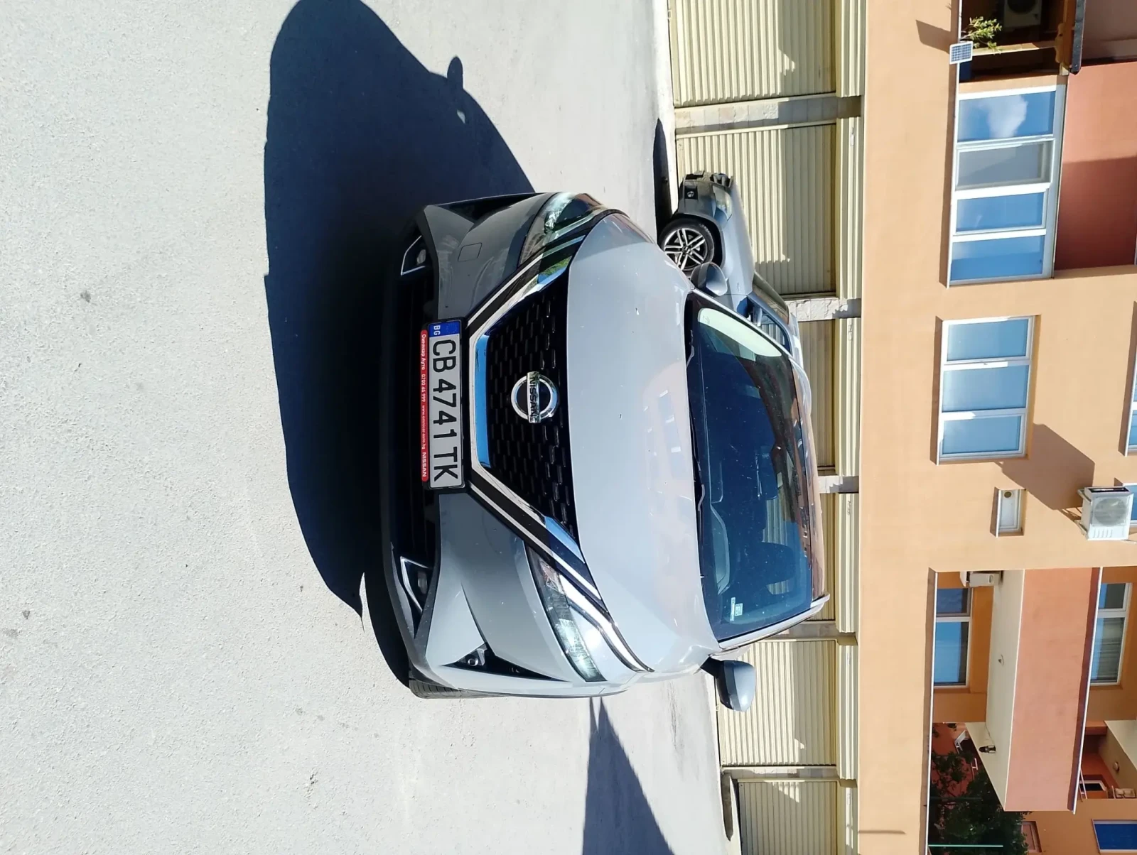 Nissan Qashqai 4x4 camera 360. Гаражна  кола, снимка 17 - Автомобили и джипове - 54648981