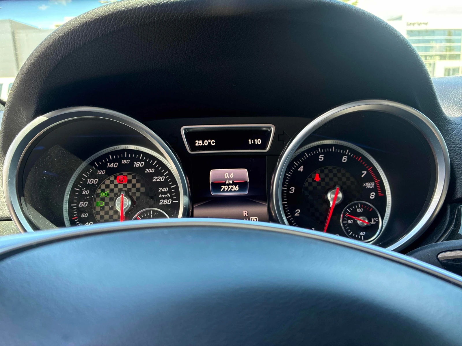 Mercedes-Benz GLE 450 AMG  * * CARFAX * * АВТО КРЕДИТ * * , снимка 7 - Автомобили и джипове - 54975286