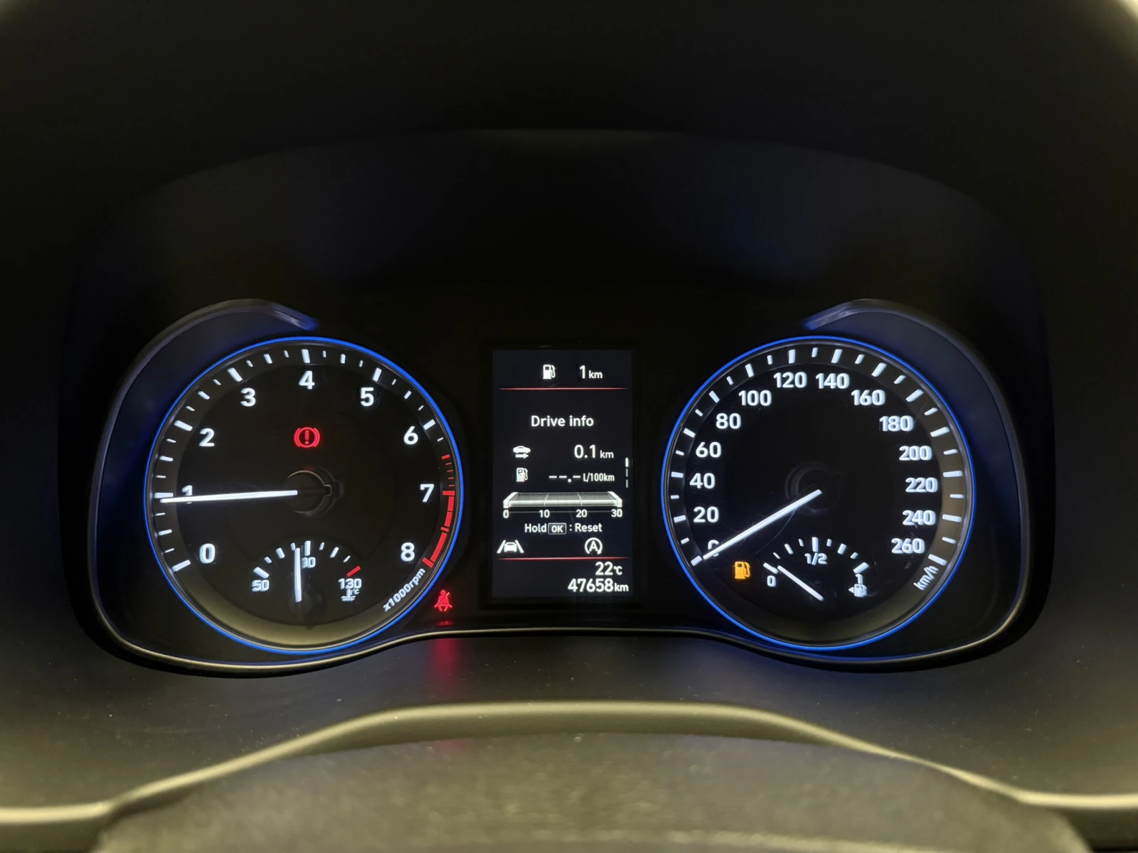 Hyundai Kona COMFORT, снимка 12 - Автомобили и джипове - 55006378