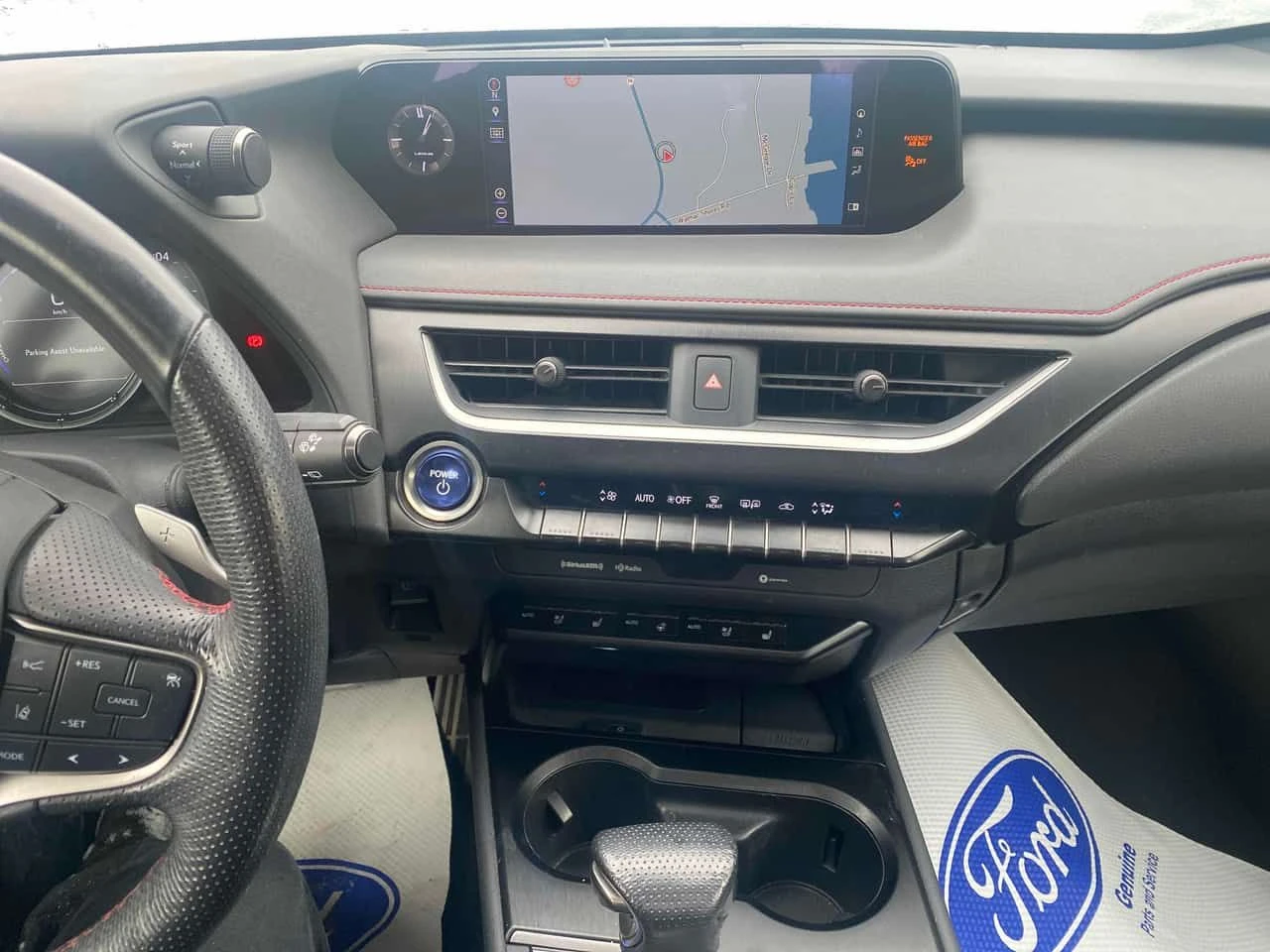 Lexus UX 250h | АВТОКРЕДИТ БЕЗ ПЪРВОНАЧАЛНА ВНОСКА | , снимка 9 - Автомобили и джипове - 55537374