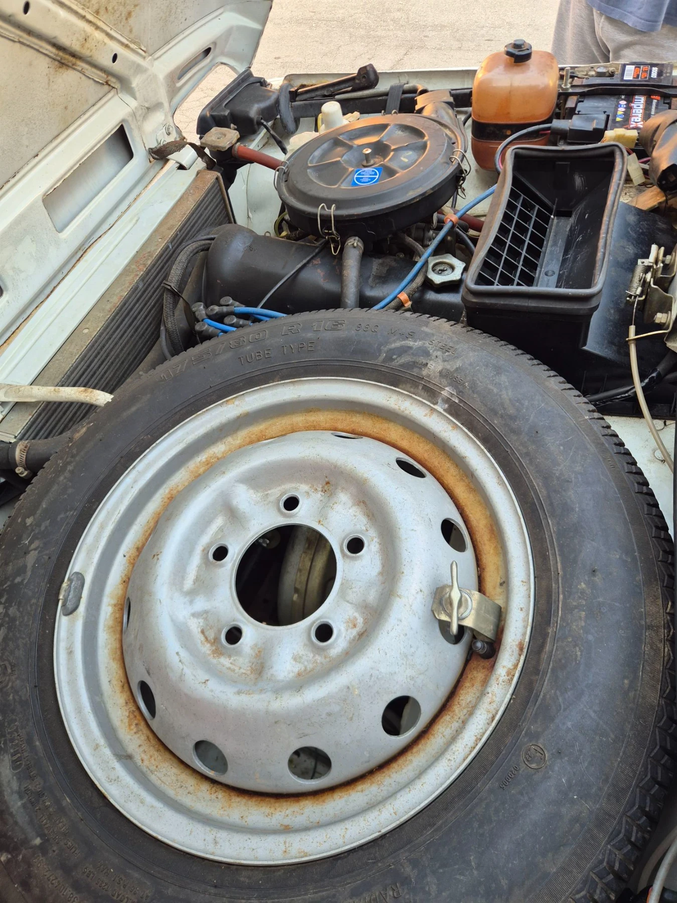 Lada Niva 1.7, снимка 14 - Автомобили и джипове - 55903357