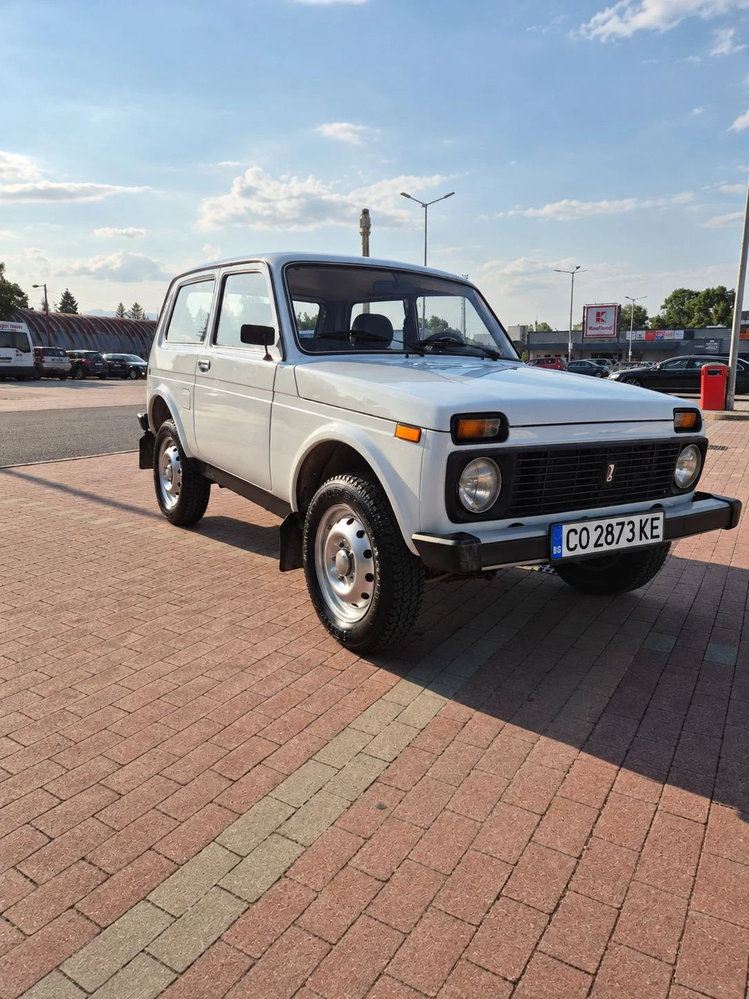Lada Niva 1.7