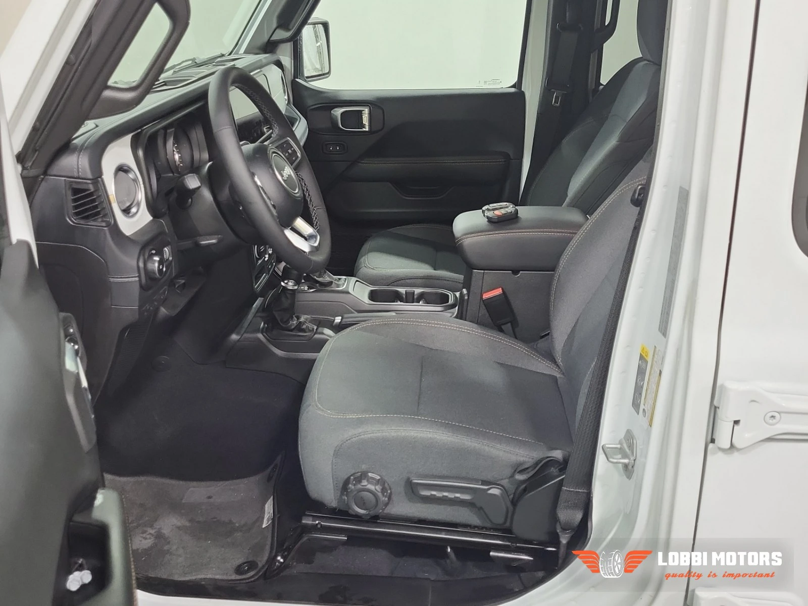 Jeep Wrangler, снимка 5 - Автомобили и джипове - 56069150