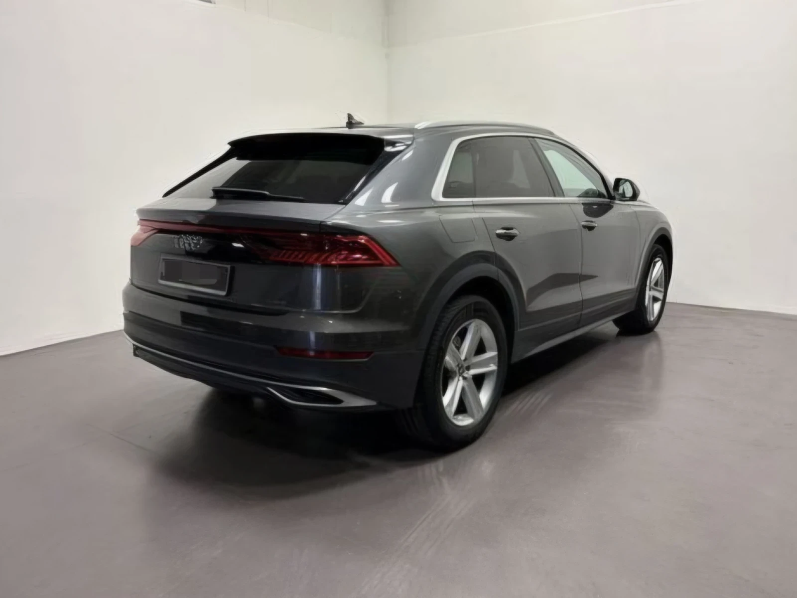 Audi Q8 50TDI* ОБДУХВАНЕ* ПАНОРАМА* 360, снимка 2 - Автомобили и джипове - 56111268