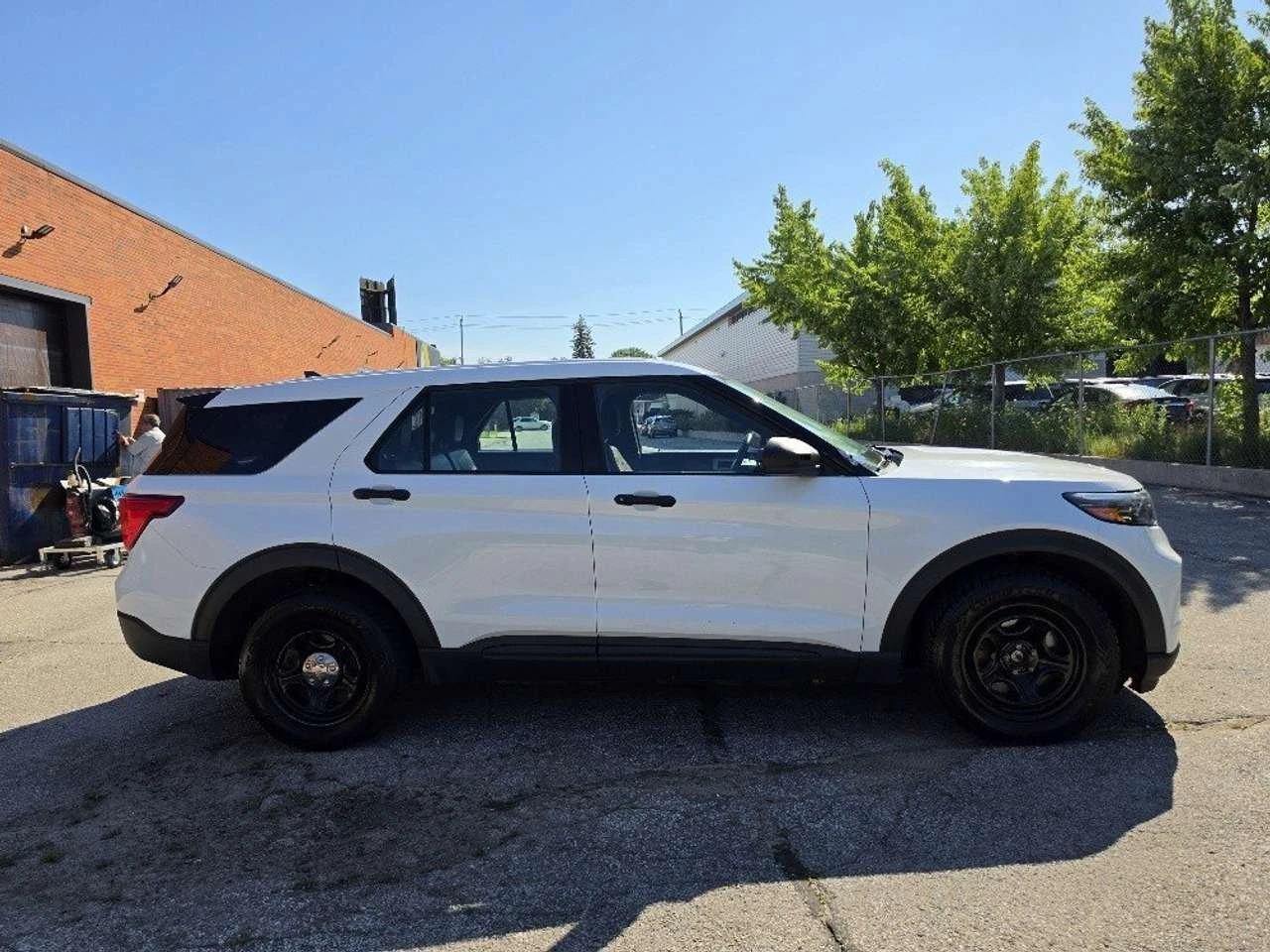 Ford Explorer AWD HYBRID * * 1 OWNER-CERTIFIED-WE FINANCE* *  | Mobile.bg � ����������� 6
