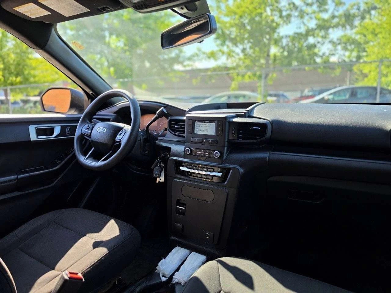 Ford Explorer AWD HYBRID * * 1 OWNER-CERTIFIED-WE FINANCE* *  | Mobile.bg � ����������� 9