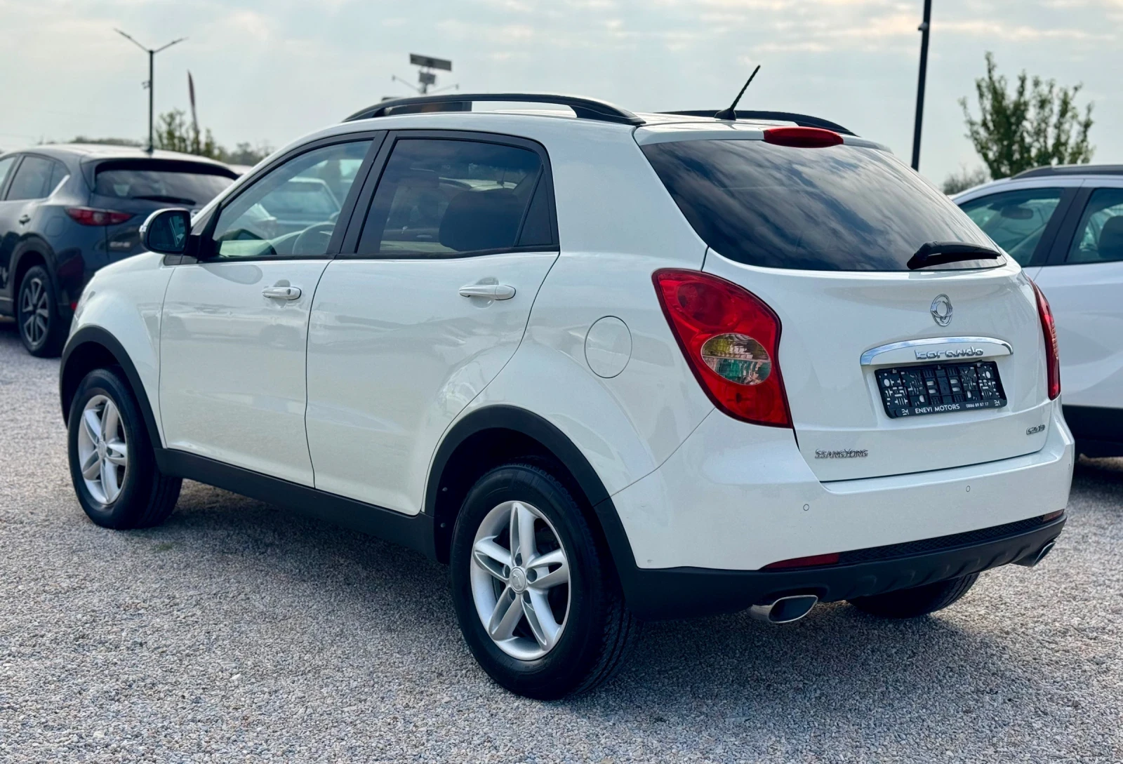 SsangYong Korando 2.0i gas-brc, снимка 4 - Автомобили и джипове - 56533956