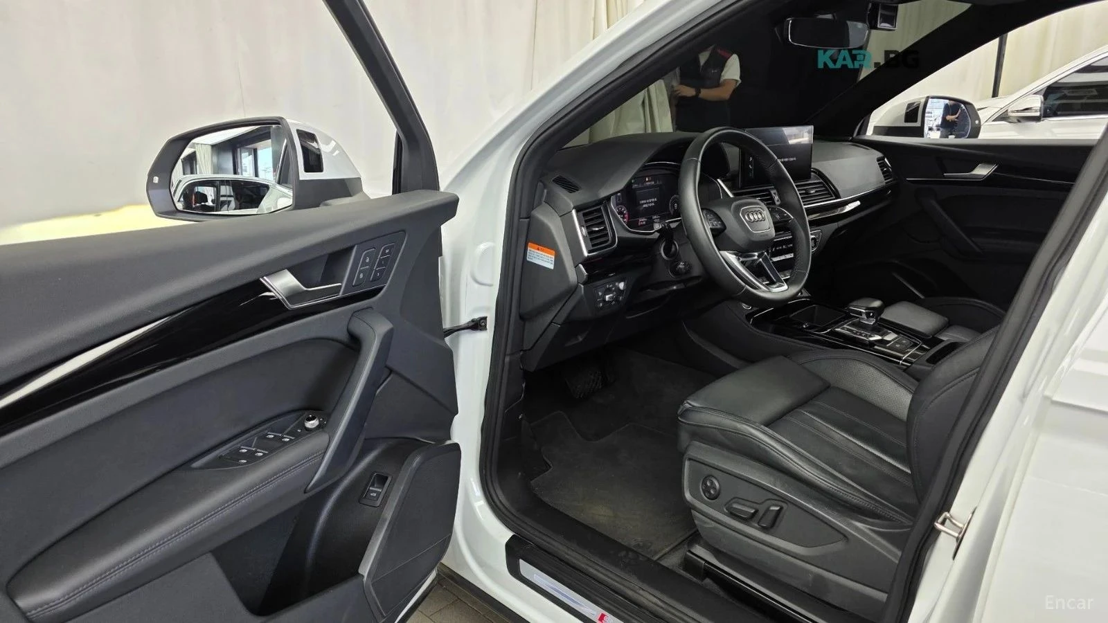 Audi Q5, снимка 10 - Автомобили и джипове - 56687218