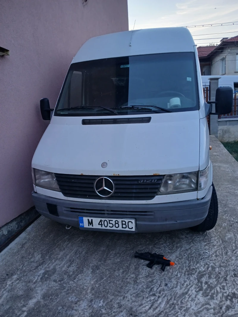 Mercedes-Benz Sprinter 312 Товарен, снимка 1 - Бусове и автобуси - 47438524