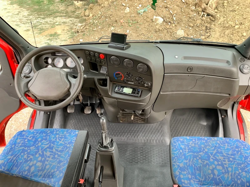 Iveco Daily  2.8TDI* SUPER MAXII XXXL | 2 С-НИЧНИ ВРАТИ* 196км, снимка 13 - Бусове и автобуси - 53543366