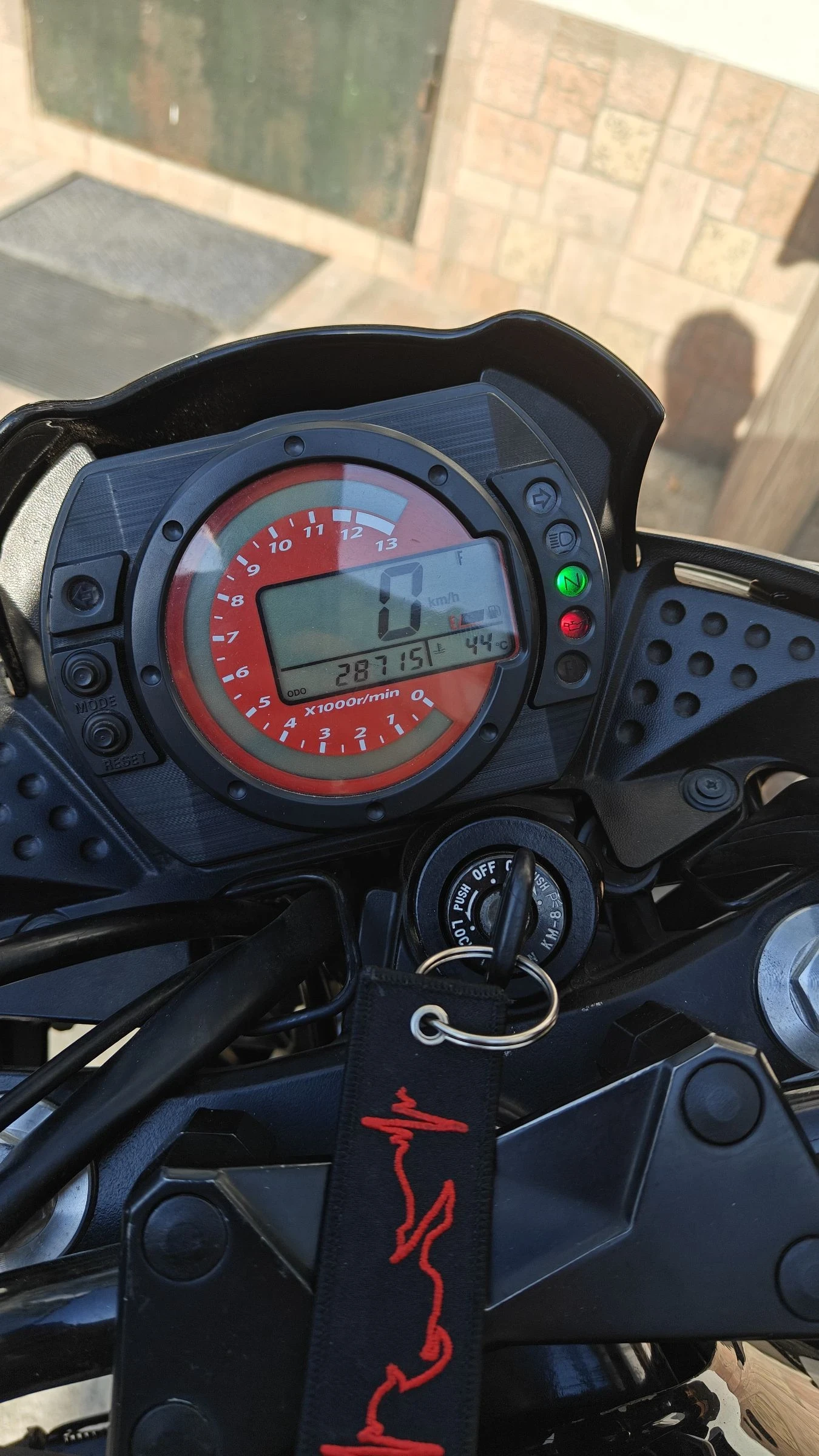 Kawasaki Z 750 - изображение 4