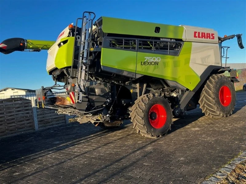 Комбайн Claas Lexion 7500 ❗ 2023, снимка 6 - Селскостопанска техника - 56271147