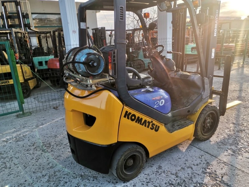 Мотокар Komatsu  АВТОМАТ  ГАЗОКАР, снимка 3 - Индустриална техника - 43445672