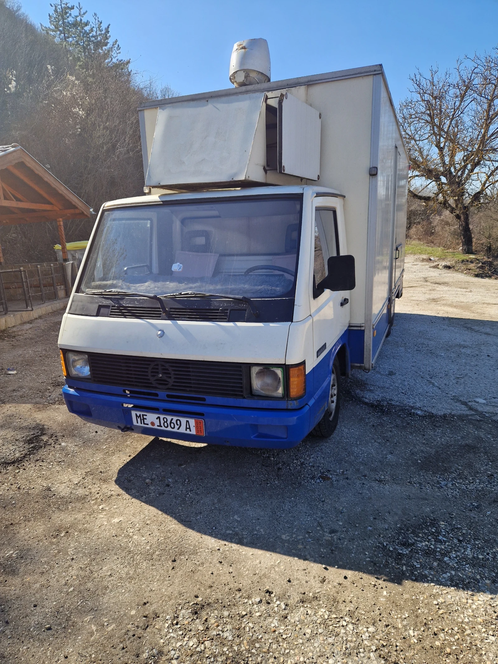 Кемпер Mercedes-Benz MB100D - изображение 7