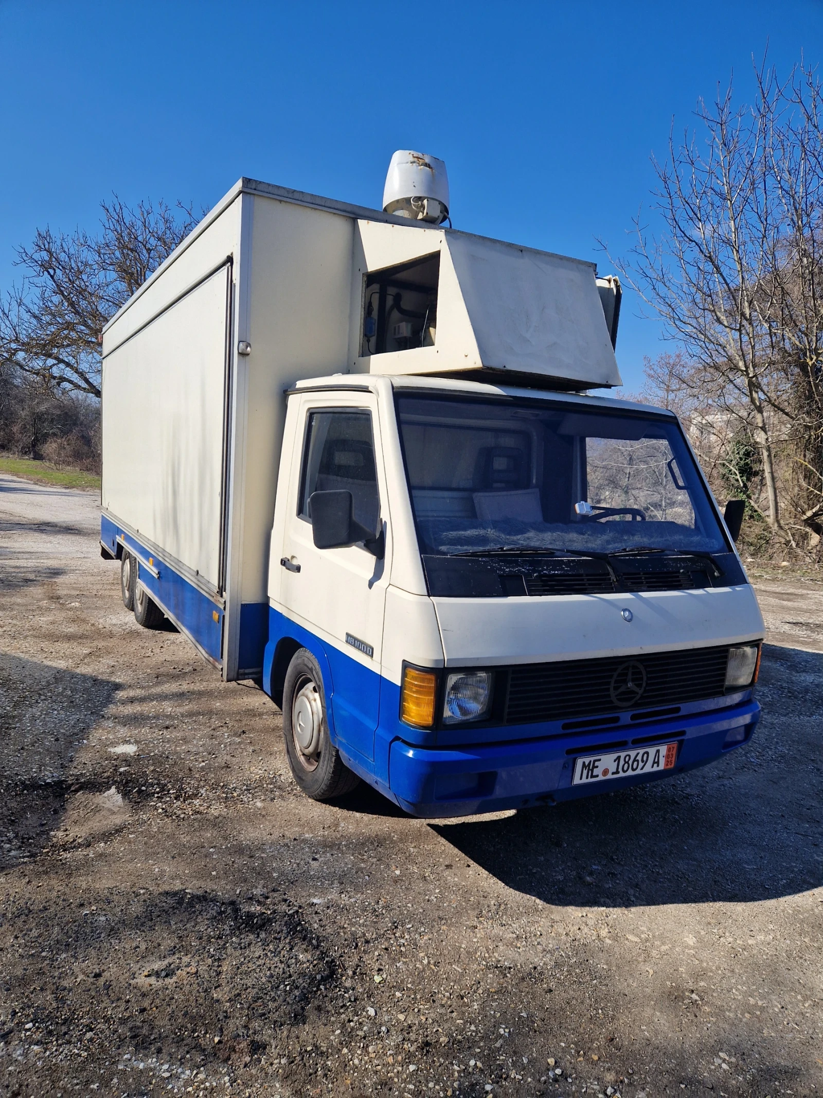 Кемпер Mercedes-Benz MB100D - изображение 9