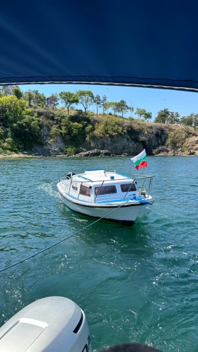 Лодка Собствено производство, снимка 8 - Воден транспорт - 53439524