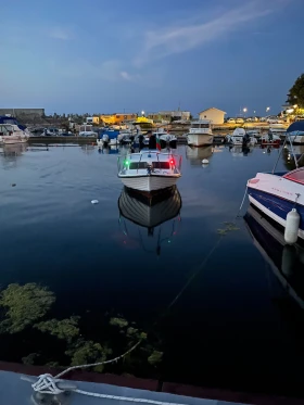 Лодка Собствено производство, снимка 3 - Воден транспорт - 53439524