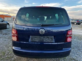 VW Touran 2.0TDI - КОЖА - НАВИ - 7 МЕСТА, снимка 6