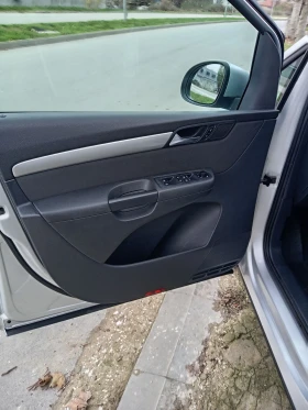 VW Sharan 2.0 - 140 кс, снимка 9