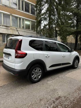 Dacia Jogger 1.0TCe* ГАЗ* 6+ 1 - 12850 € / 25132.42 лв. - 84322368 6