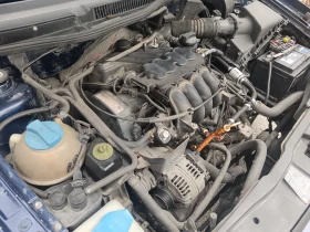 VW Golf - 930 € / 1818.92 лв. - 77914588 14