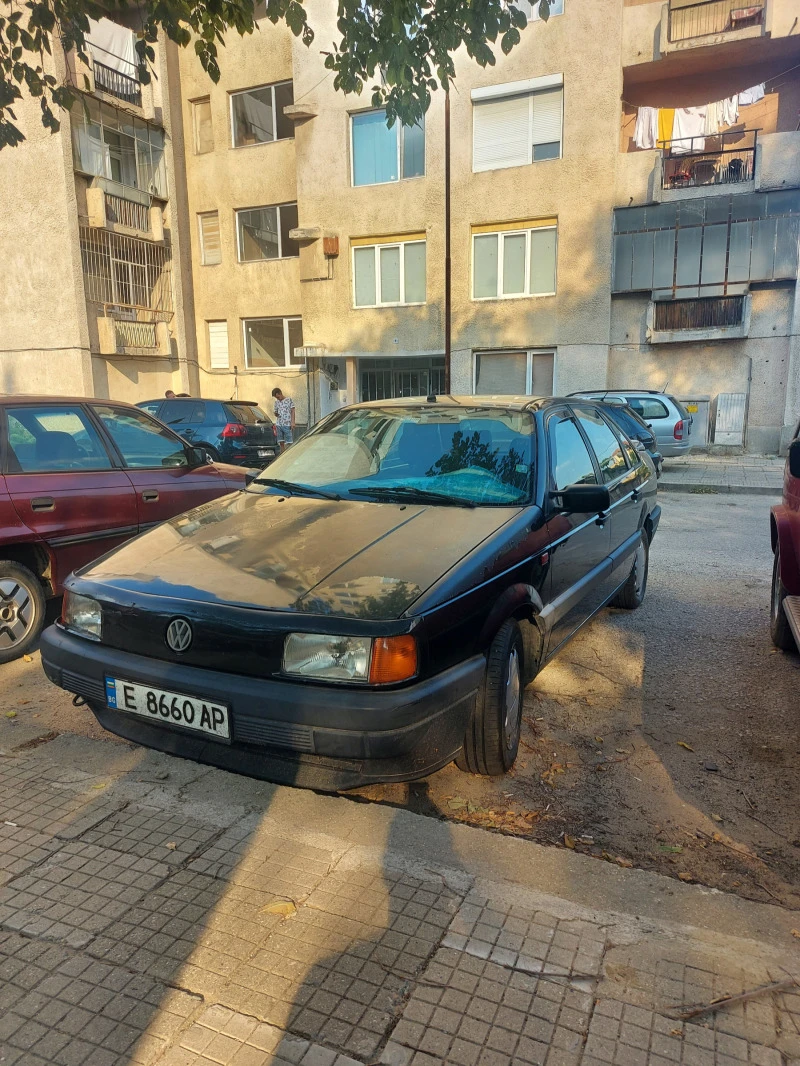 VW Passat, снимка 2 - Автомобили и джипове - 47380433