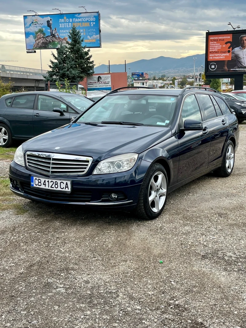 Mercedes-Benz C 180 Бензин/ГАЗ, снимка 3 - Автомобили и джипове - 47518582