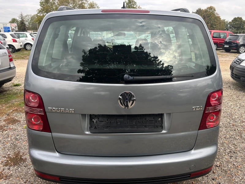 VW Touran 2009+ ФЕЙС+ 1.9TDI+ 105кс+ 6ск+ 7 МЕСТЕН, снимка 5 - Автомобили и джипове - 47548674