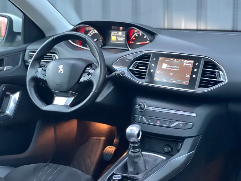 Peugeot 308 ALLURE ЛИЗИНГ , снимка 12 - Автомобили и джипове - 47610013