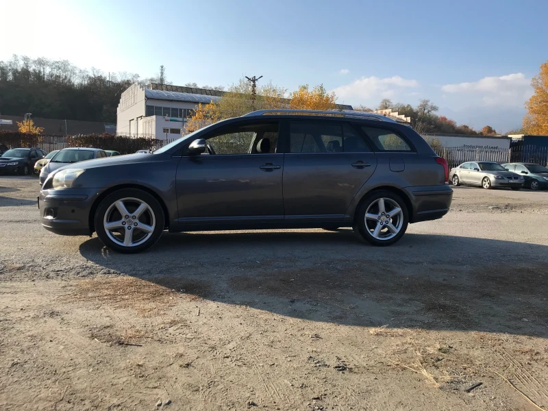 Toyota Avensis 2.2D D4D 150p.s, снимка 6 - Автомобили и джипове - 47972991